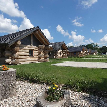 Naturstammhaus Tollensesee Groß Nemerow 외부 사진