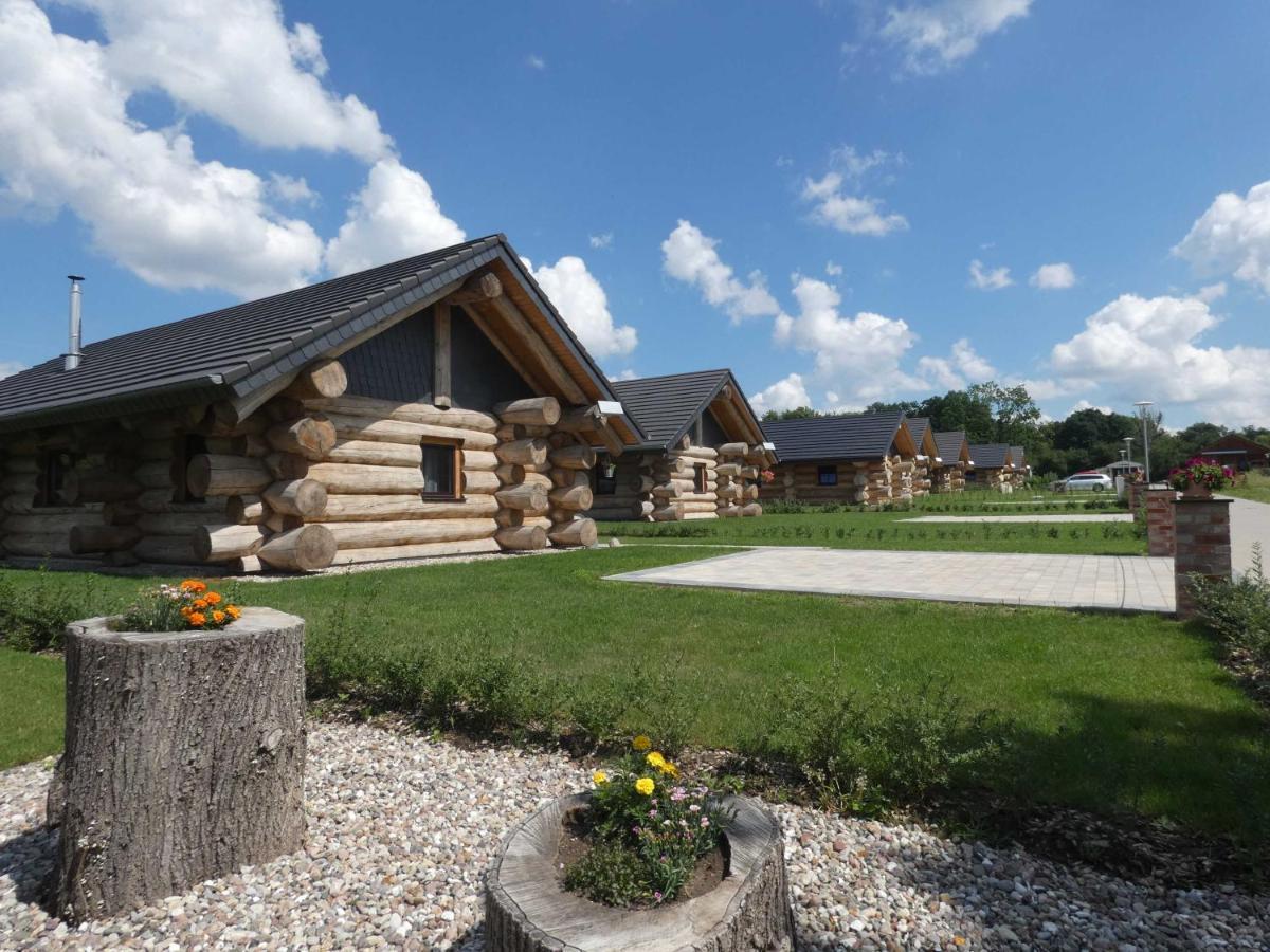 Naturstammhaus Tollensesee Groß Nemerow 외부 사진