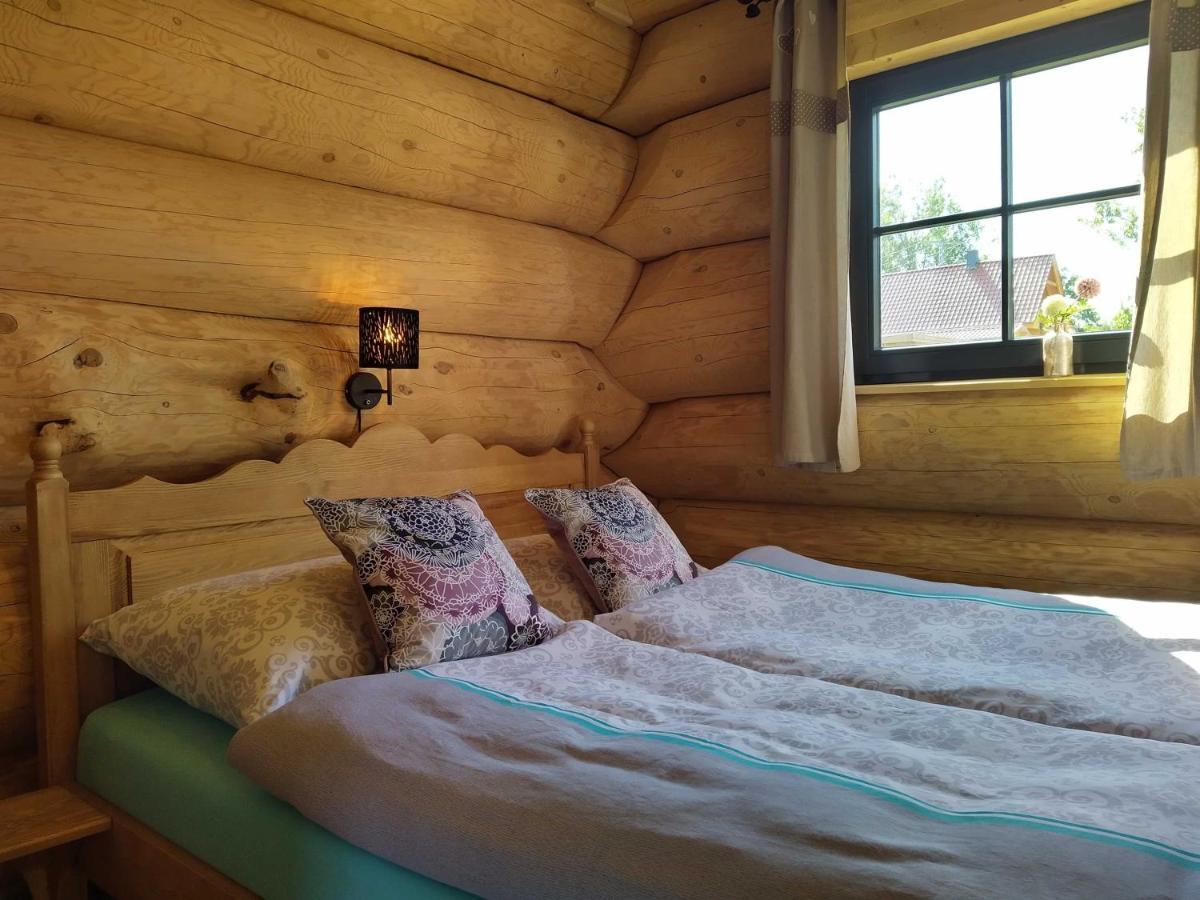 Naturstammhaus Tollensesee Groß Nemerow 외부 사진