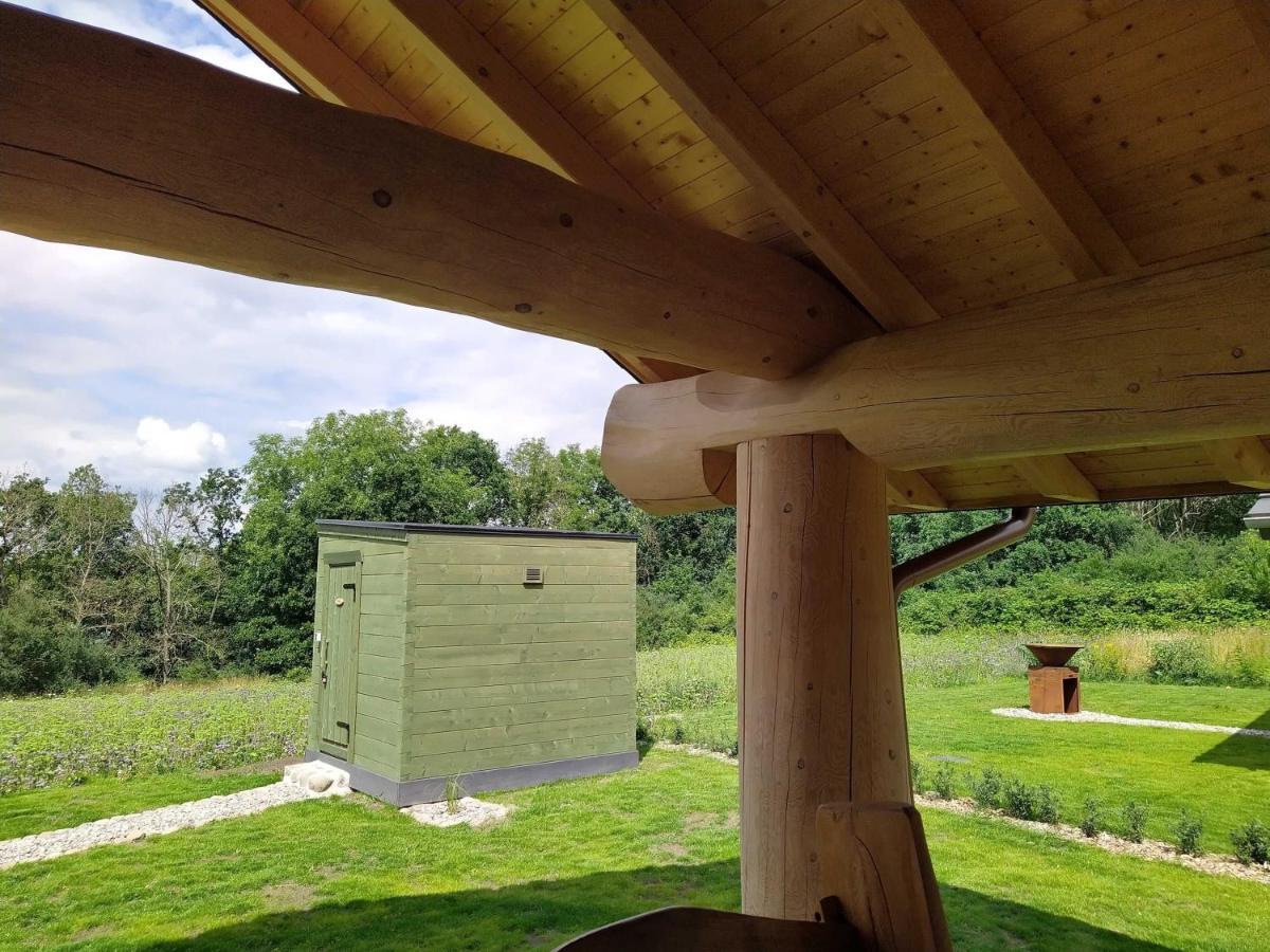 Naturstammhaus Tollensesee Groß Nemerow 외부 사진